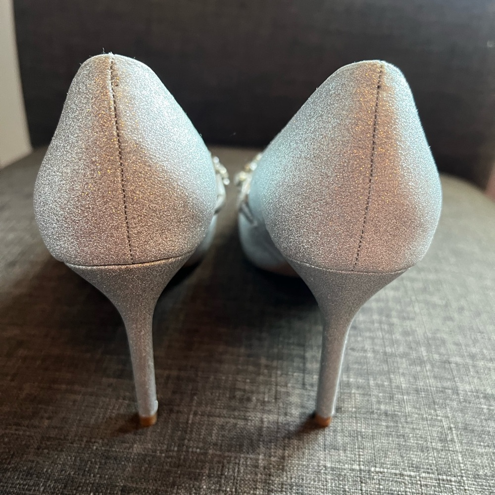 Bcbgeneration Silver Heels With Crystal Strap - image 3